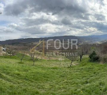 Istra, Buzet - okolica, građevinsko zemljište 2.744m2