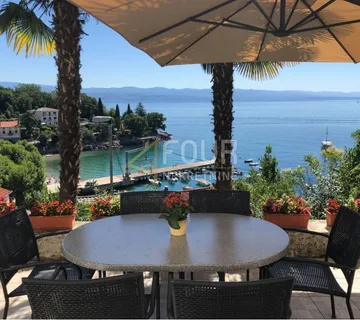 Opatija, Ika, samostojeća kuća 50m od mora! - Ika, Opatija