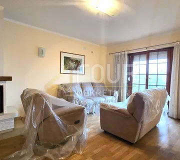 Marinići, kuća poslovno-stambene namjene, 230m2 - cover