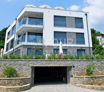 Opatija - centar, moderna vila + hotel u roh bau fazi