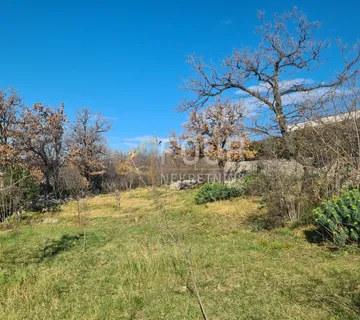 Kostrena, građevinsko zemljište 900m2 - Rožmanići, Kostrena