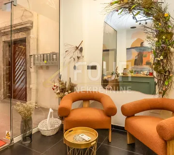 Zakup, Centar, poslovni prostor, 22.07m2 - Rijeka