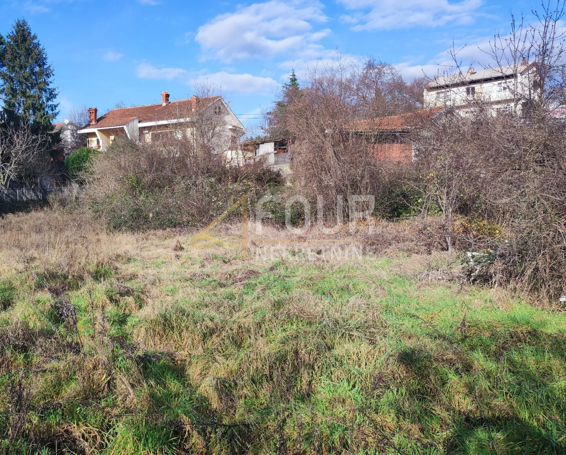 VIŠKOVO - MARČELJI, građevinsko zemljište od 1.861m2 - cover