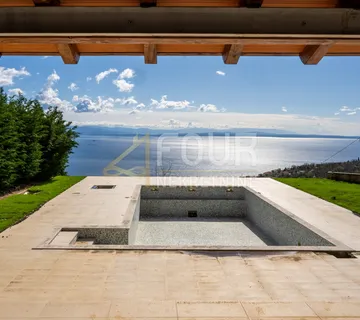 Poljane, samostojeća kuća s bazen, 300m2 - cover