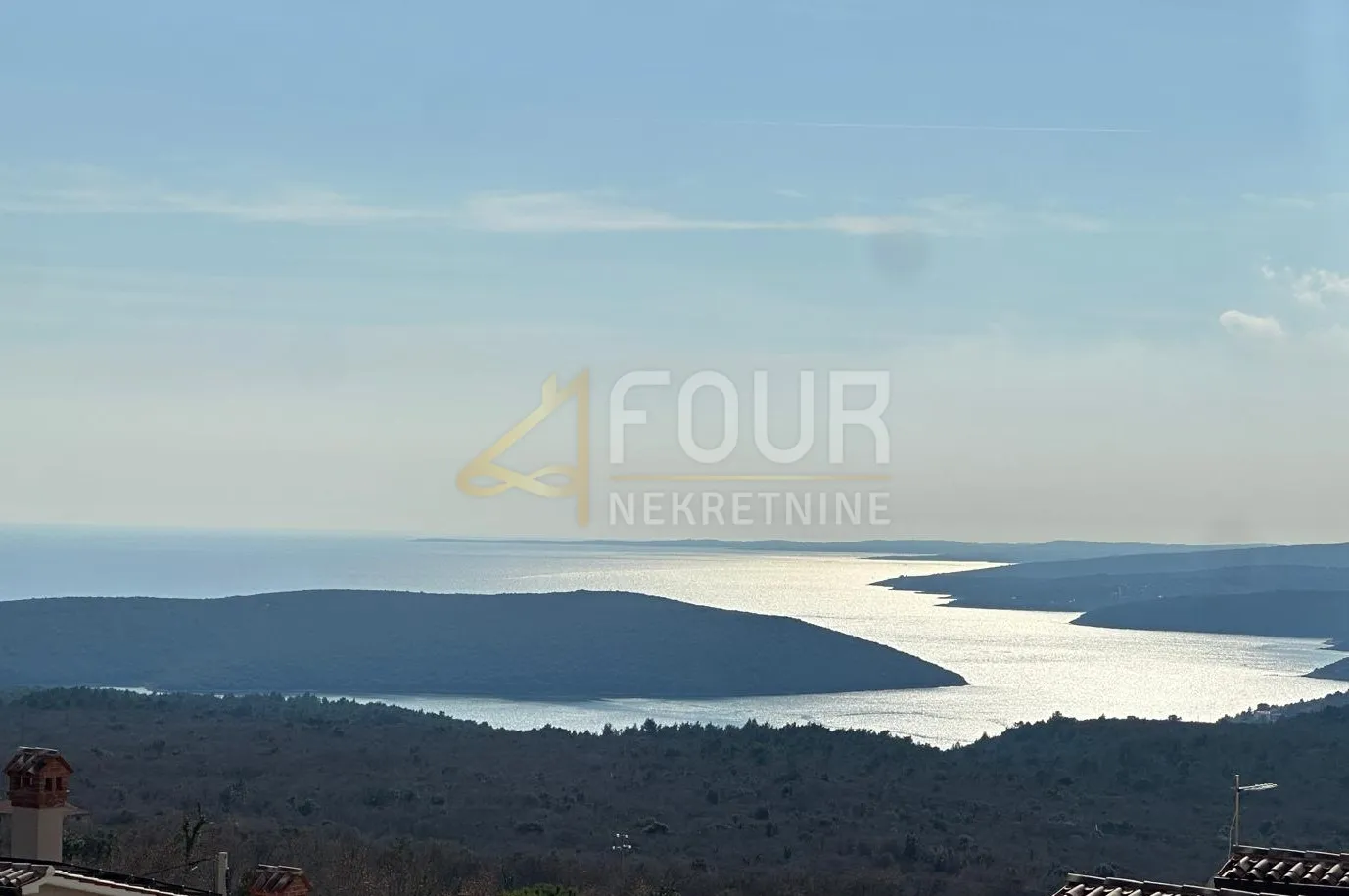 Istra, Trget - okolica, samostojeća kuća s bazenom - cover