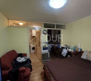 Istra, Pula - sami centar, 46.45m2 - 2 stana, izvrsno za investiciju! - cover