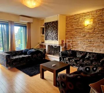 Opatija, Centar, vila s pogledom na more, 261m2 - cover