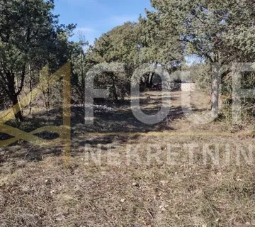 Istra, Marčana - okolica, poljoprivredno zemljište 502m2