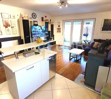 Viškovo, 2s+db, 86.48m2, balkon i lođa - cover