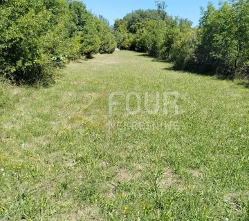 Otok Krk, Dobrinj - okolica, poljoprivredno zemljište 1.072m2 - cover