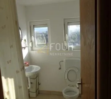 Zakup, Mavrinci, poslovna hala - cover