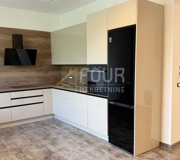 Najam, Rijeka, Trsat, 2skl, 90m2, balkon - cover