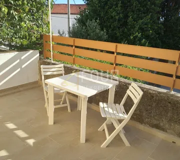 Najam, Otok Krk, Punat, kuća u nizu, terasa, 200m od mora - cover