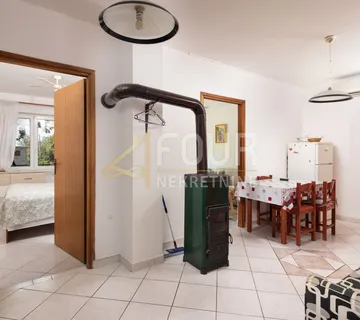 Senj, Lukovo, 51.02m2, 2skl, terasa, 50m od mora, SAMO KOD NAS! - cover