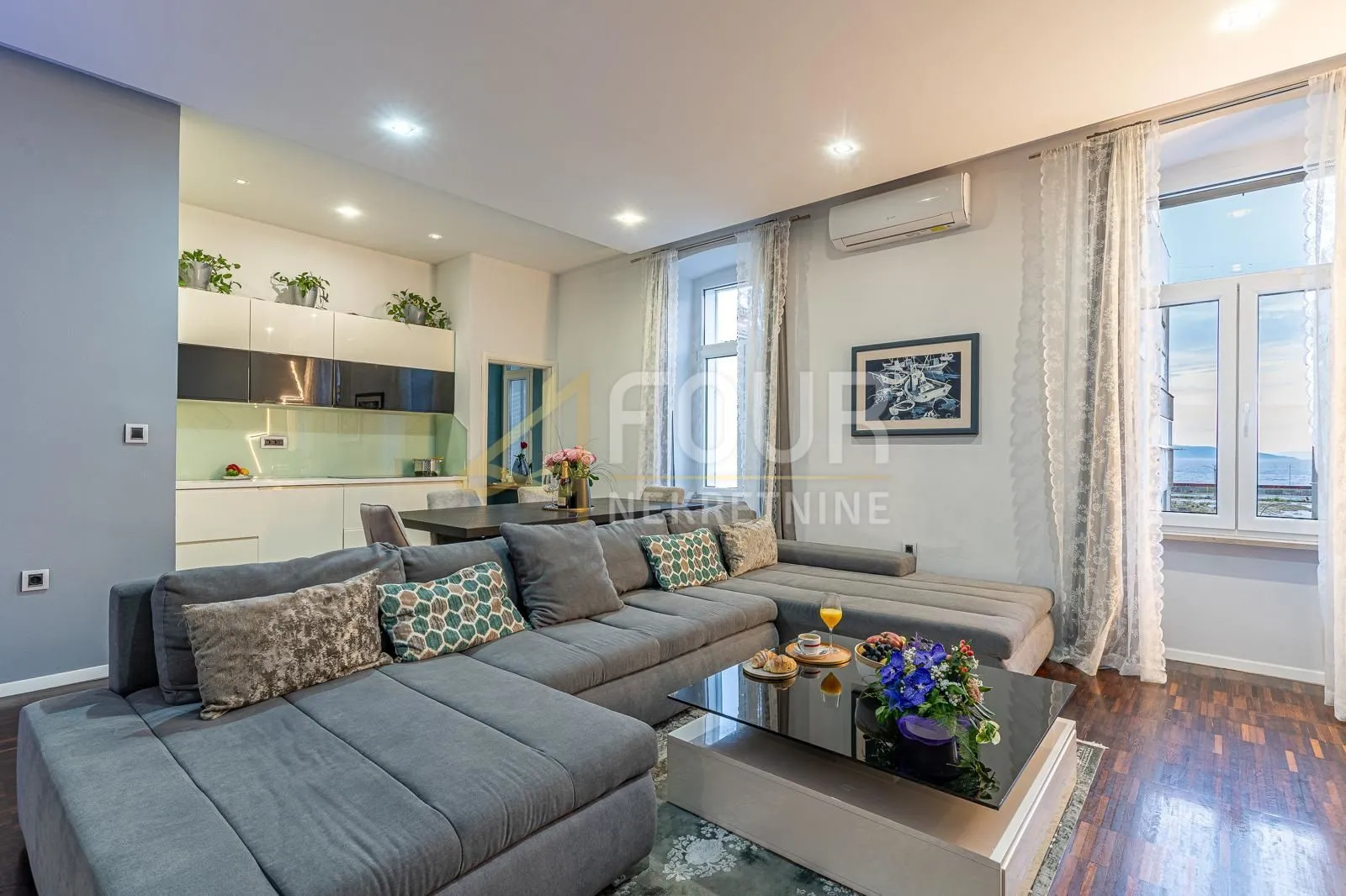 Najam, Rijeka, Centar, 101.20m2, 2s+db, pogled na more - cover