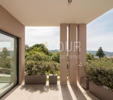 Otok Krk, Kornić, novogradnja, kuća s bazenom, pogled - cover