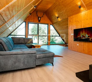 Gorski kotar, Mrkopalj, 200m2, samostojeća kuća - cover