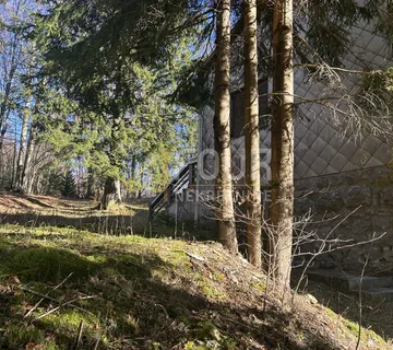 Gorski kotar, Sunger - okolica, samostojeća kuća 450m2, velika okućnica - cover