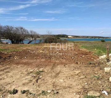 Istra, Ližnjan, poljoprivredno zemljište 330m2 - cover