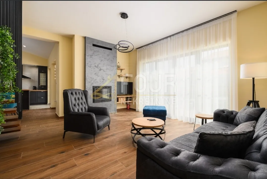 Istra, Žminj - okolica, samostojeća kuća s bazenom - cover