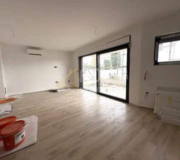 Istra, Fažana, novogradnja, 86.64m2, 3s+db, terasa - cover