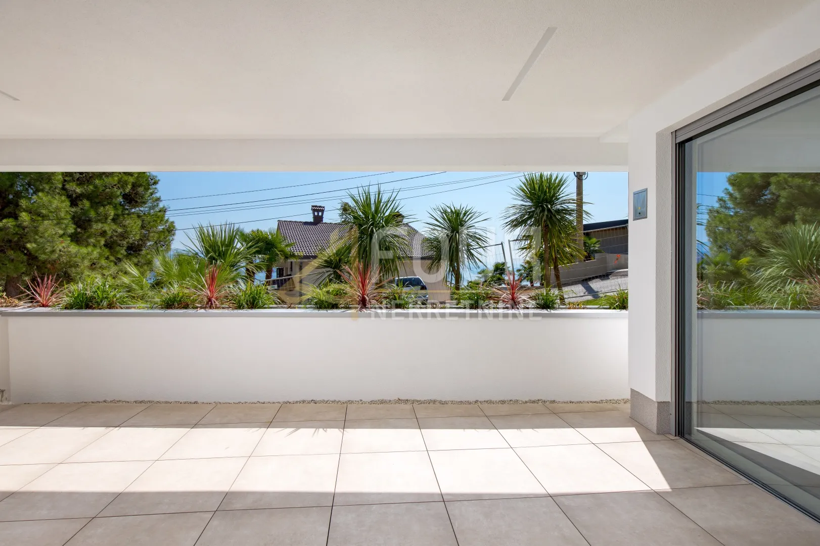 Opatija, vrhunska novogradnja, 2skl, pogled na more - cover