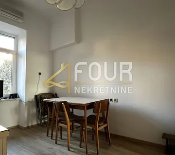 Najam, Rijeka, Podmurvice, 75m2, 3skl - pogodno za 3 studenta! - cover