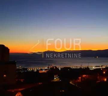 Rijeka, Kozala, 85.71m2, 3s+db, 3 lođe, pogled na more - cover