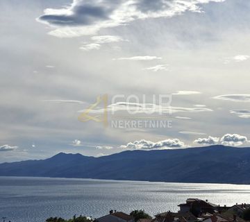 Rijeka, Zamet, 100.83m2, 2s+db, balkon i pogled na more - cover