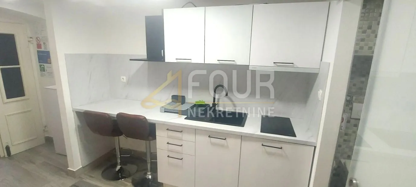 Najam, Lovran, garsonijera, 32m2, pogled na more - cover