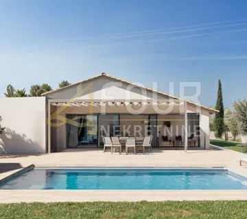 Istra, Marčana, građevinsko zemljište 705m2 - cover