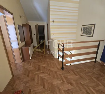 Najam, Kostrena, 4s+db, 135m2, pogled na more - cover