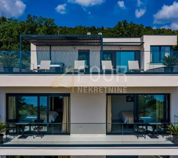 Lovran, moderna vila s unutarnjim bazenom i prekrasnim pogledom - cover