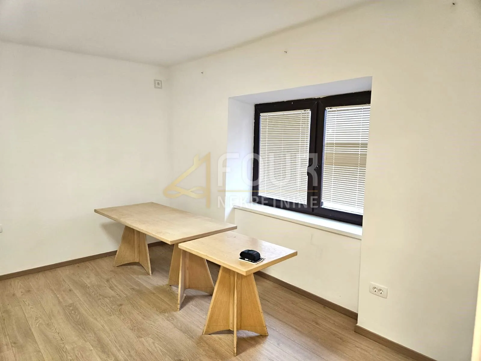 Gorski kotar, Fužine, adaptirana kuća s prostranom okućnicom - cover