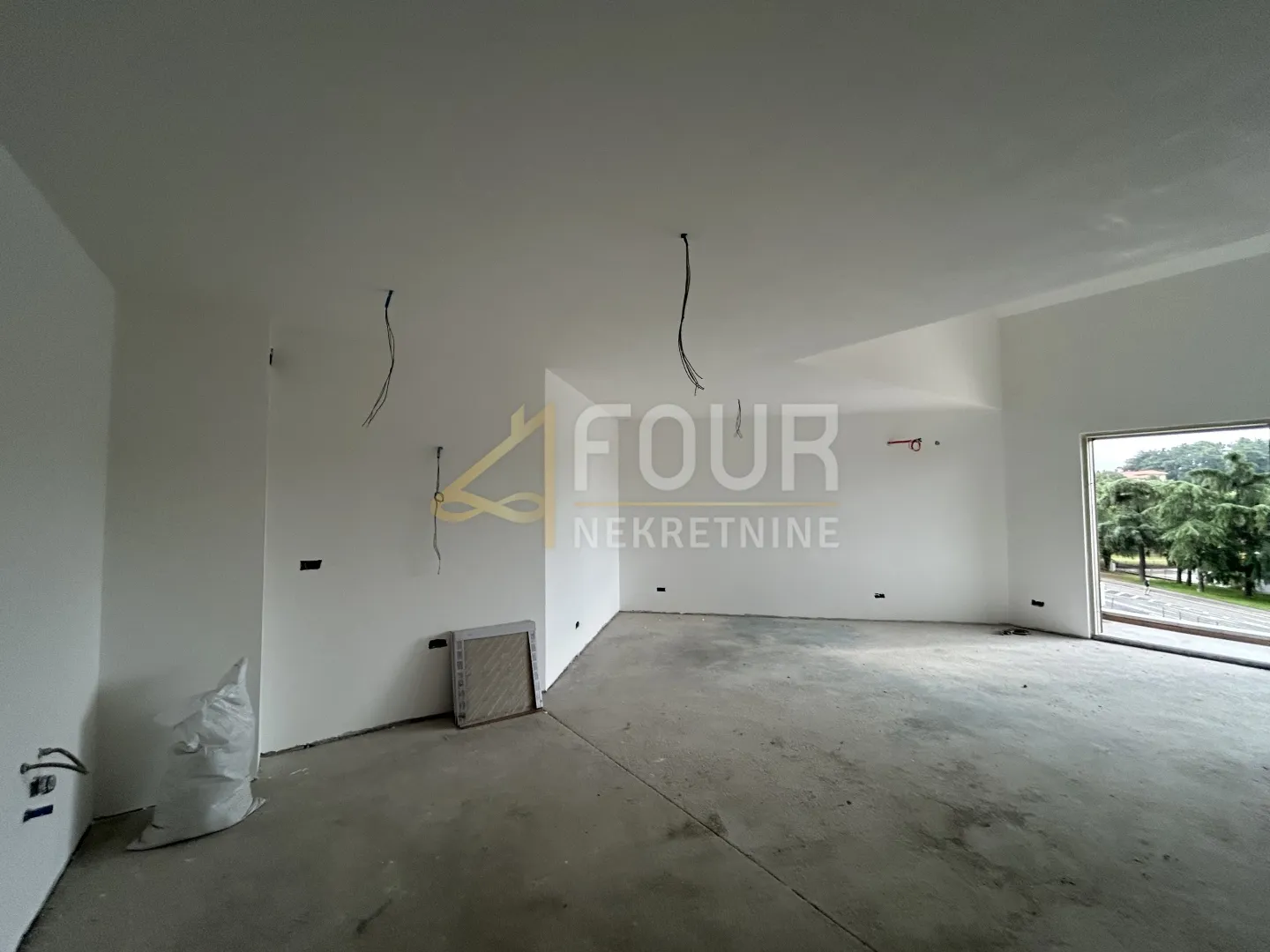 Istra, Poreč, kvalitetna novogradnja, dvoetažni stan 2s+db - cover