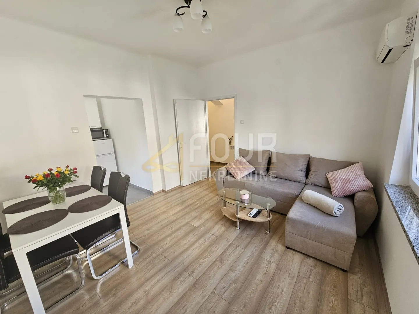 Rijeka, Škurinje, 3skl, 50.80m2 - u naravi 1s+db i garsonijera - cover