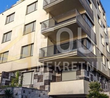 Opatija, 103.33m2, 2s+db, lođa, balkon, 100m od mora - cover