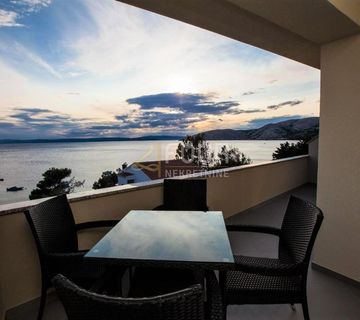 Otok Krk, Stara Baška, apartman 110m2, 1. red do mora - cover