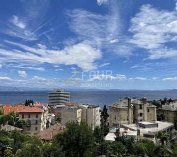 Opatija, 205.88m2, stan u lijepoj secesijskoj vili  - cover