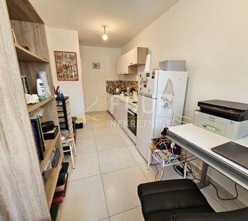 Rijeka, Gornja Vežica, 36.65m2, 1skl, pogled na more, SAMO KOD NAS! - cover