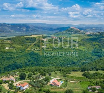 Istra, Karojba, građevinsko zemljište 1.413m2 - cover