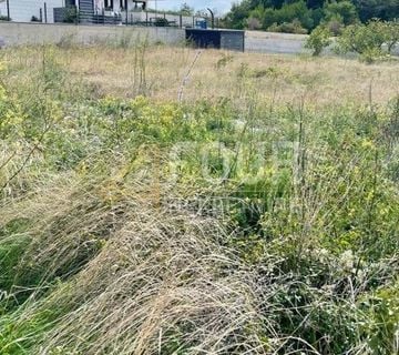 Otok Krk, Punat, atraktivno građevinsko zemljište za kuću s bazenom - cover