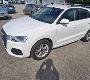 Audi Q3 2.0 TDI Sport Style - cover