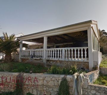 ZADAR - VELI RAT, KUĆA - RESTORAN 100 M2, PRODAJA, 1 RED, OTVOREN POGLED!!! - cover