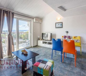 CRIKVENICA, APARTMAN 45 M2, PRODAJA, CENTAR, POGLED!!! - cover