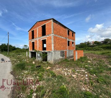 ZADAR - SINJORETOVO, KUĆA 266 M2 ROH-BAU, PRODAJA, VELIKA OKUĆNICA! - cover