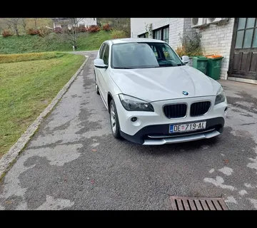 BMW X1 xdrive - cover