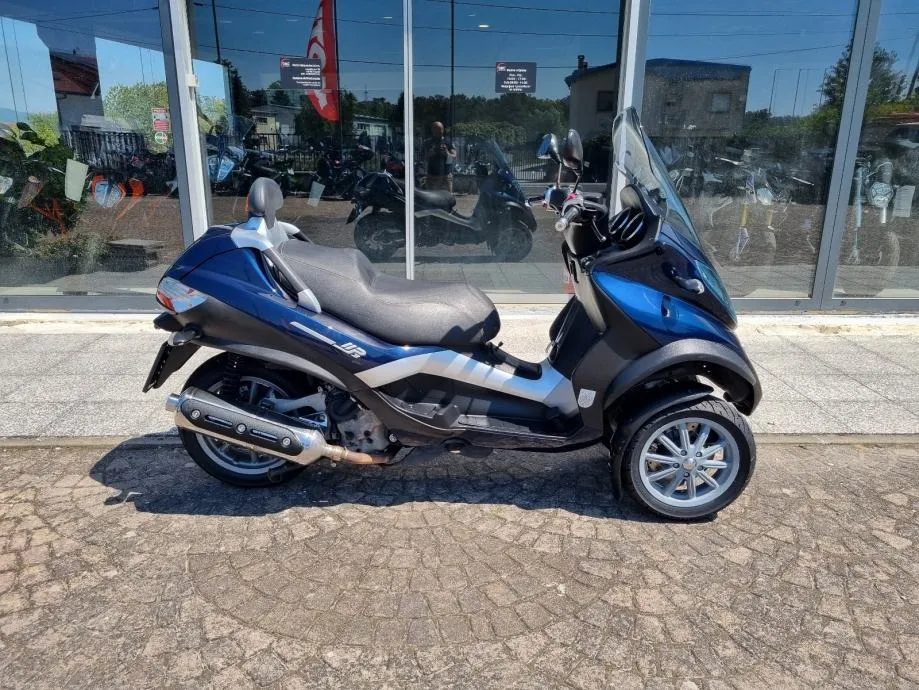 Piaggio MP3 400 LT, B KATEGORIJA, 2009 god. - cover