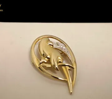 ZLATNI BROŠ 7.85G 14K S DIJAMANTIMA / R1, RATE !! - cover