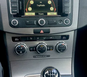 VW Passat Variant 1.6 tdi - cover